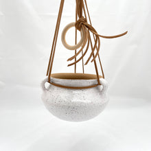 Load image into Gallery viewer, SENAIDA hanging planter
