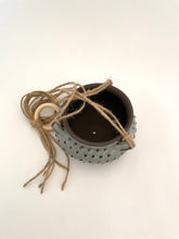 Load image into Gallery viewer, SENAIDA hangable planter
